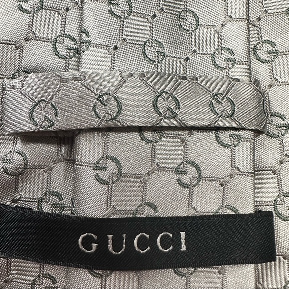GUCCI Neck Tie 💎Authentic - Picture 5 of 12